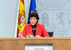 Isabel Celáa Isabel Celáa