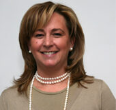 Hacienda en tiempos de crisis Alejandra Puig