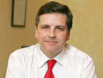 Las retribuciones de los parlamentarios Manuel Pulido