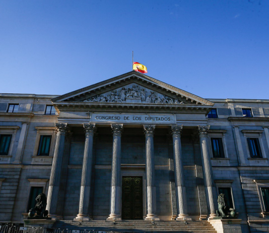 El Congreso envía al Senado el Proyecto de Ley Orgánica del Registro de Nombres de Pasajeros para la lucha contra el terrorismo y delitos graves Congreso de los Diputados