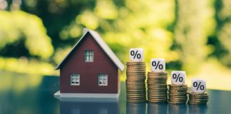 Caso de éxito: ejecución hipotecaria Casita con montones de monedas