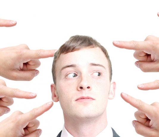 El reproche internacional a los nombramientos discrecionales o de libre designación