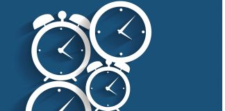 El tiempo de escucha, tiempo del otro. Siempre en mediación Varios relojes