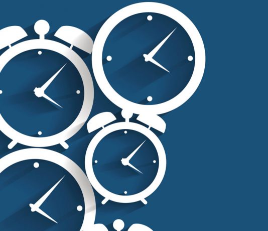 El tiempo de escucha, tiempo del otro. Siempre en mediación Varios relojes