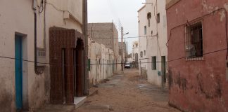 No son nacionales españoles de origen los nacidos en el Sahara Occidental antes de su descolonización