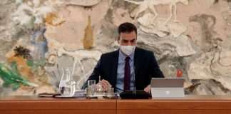 Los ayuntamientos podrán destinar sus remanentes de tesorería a políticas de cuidados, movilidad sostenible, vivienda o cultura Pedro Sánchez