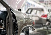 Un fabricante de automóviles cuyos vehículos manipulados ilegalmente son revendidos en otros Estados miembros puede ser demandado