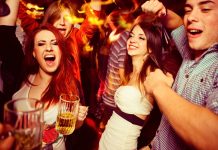 Un Juzgado de lo Contencioso acuerda no ratificar la prohibición de reuniones privadas de más de 15 personas y los botellones