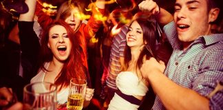 Un Juzgado de lo Contencioso acuerda no ratificar la prohibición de reuniones privadas de más de 15 personas y los botellones