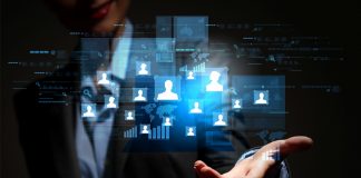 La creación de soluciones tecnológicas propias, una opción en la mesa de muchos despachos