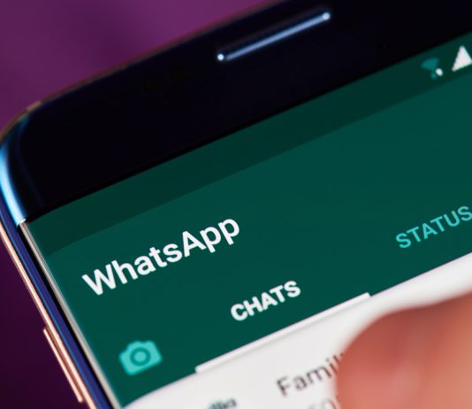 Condenan a una madre a cuatro años de prisión por atacar con un cúter a otra por una discusión en el grupo de WhatsApp del colegio de sus hijos