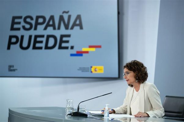 La ministra de Hacienda y portavoz del Gobierno, María Jesús Montero, durante la rueda de prensa posterior a la reunión del Consejo de Ministros.