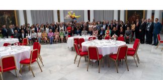 “Procuramos elegir los mejores despachos de cada país”