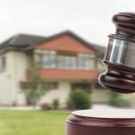 Bruselas da un ultimátum a España por discriminar fiscalmente a extranjeros al gravar su vivienda habitual
