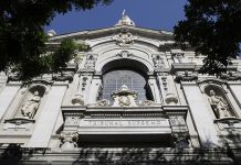 El Tribunal Supremo rechaza los recursos del fiscal general del Estado y de la fiscal provincial de Madrid contra el auto que acordó recibirles declaración como investigados