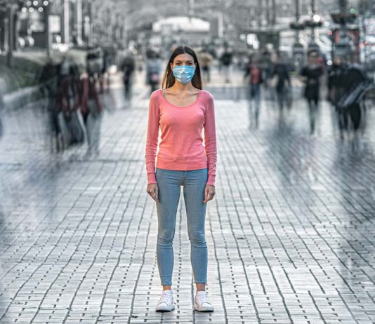 Datos personales de salud y geolocalización como primera línea de defensa ante el COVID-19