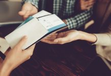 Los perjuicios derivados del incumplimiento del contrato de pasaje aéreo