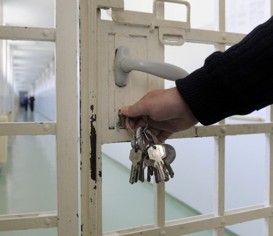 El TSJ de Cataluña confirma la prisión permanente revisable a un acusado de asesinar a su pareja y grabarla mientras moría