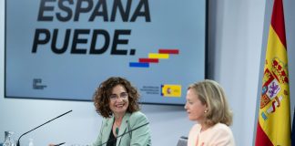 El Gobierno eleva el techo de gasto un 53% y suspende las reglas fiscales para este año y el próximo Mª Jesús Montero y Nadia Calviño