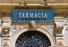 Opciones legales para transmitir una farmacia: compraventa, herencia y donación