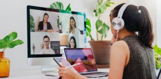 Trabajar fuera del lugar (centro) del trabajo