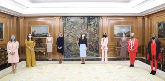 Audiencia de la Reina a la Junta Directiva de la Asociación Women in a Legal World (WLW)