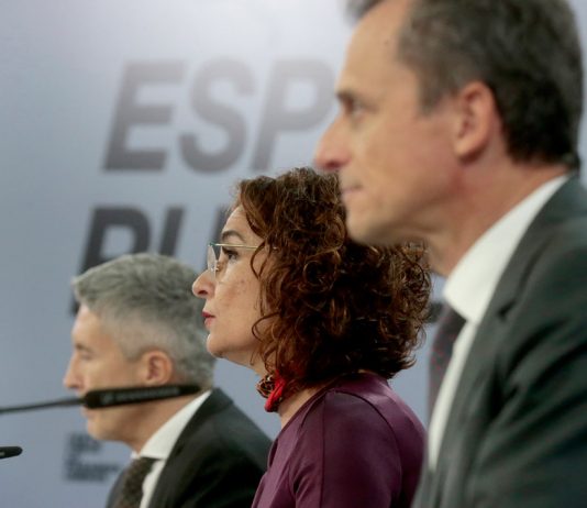 El nuevo marco normativo de tráfico endurece las sanciones y reduce los límites de velocidad en las vías urbanas