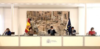 José de la Mata, elegido miembro de España en Eurojust, dejará la Audiencia Nacional El presidente del Gobierno, Pedro Sánchez, la vicepresidenta primera y ministra de la Presidencia, Relaciones con las Cortes y Memoria Democrática, Carmen Calvo, el vicepresidente segundo y ministro de Derechos Sociales y Agenda 2030, Pablo Iglesias, la vicepresidenta tercera y ministra de Asuntos Económicos y Transformación Digital, Nadia Calviño y la vicepresidenta cuarta y ministra para la Transición Ecológica y el Reto Demográfico, Teresa Ribera, durante la reunión del Consejo de Ministros.