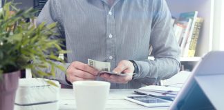 ¿Cobras o no cobras la primera consulta?