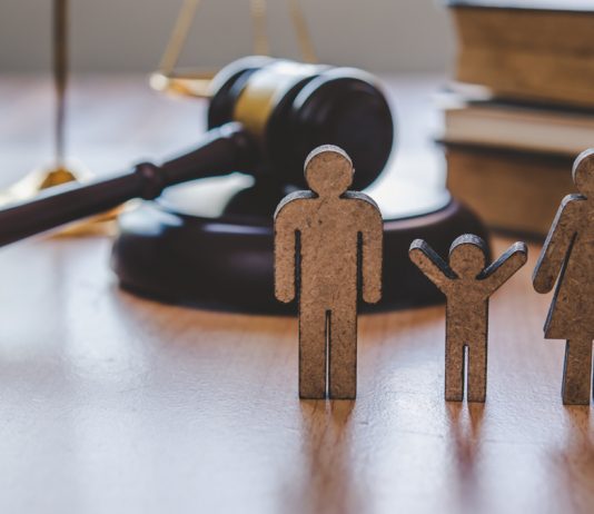 La indiferencia y la falta de relación familiar no son causa autónoma de desheredación