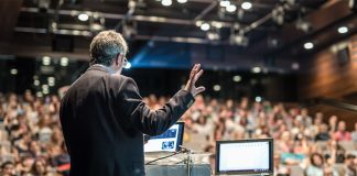 El régimen de incompatibilidades de los profesores universitarios funcionarios públicos: la avaricia rompe el saco