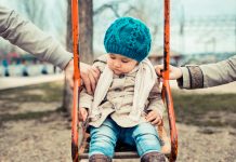 ¿Se puede solicitar no trabajar los sábados, en un supuesto de conciliación por cuidado del menor, por no haber guardería?