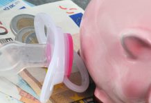 Condenado a pagar más de 2.300 euros por impago de una pensión de alimentos para su hijo