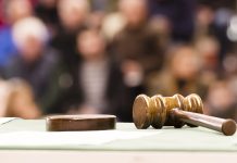 El necesario cese automático del Fiscal General del Estado por apertura del juicio oral