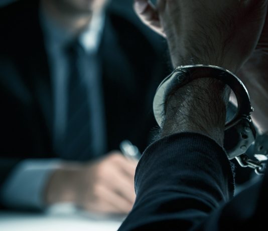 ¿Es imprescindible condenar al autor para responsabilizar al partícipe? Un análisis de la teoría de la accesoriedad limitada