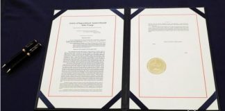 La Cámara de los Estados Unidos acusa a Trump por segunda vez; 10 republicanos votan sí