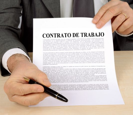¿Es válido el contrato eventual por acumulación de tareas para cubrir vacaciones y otros periodos de descanso de los trabajadores?