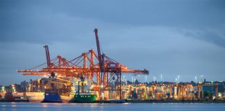 La exigibilidad de licencia en las obras portuarias de interés general en función de los usos y actividades portuarios vinculados a las obras de que se trate