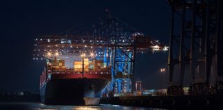 Practica concursal aplicada al sector del transporte marítimo Buque en un puerto