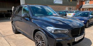 Una vez que los coches híbridos enchufables ‘verdes’ de repente parecen dinosaurios en Europa