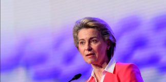 El debate sobre el estado de la Unión Europea diseña la hoja de ruta fiscal de 2023 La presidenta de la Comisión Europea, Ursula von der Leyen, pronuncia una conferencia de prensa en Puurs, Bélgica, el 23 de abril de 2021. John Thys / Pool vía REUTERS