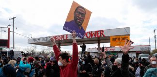 Un jurado de Minneapolis condena al ex policía Derek Chauvin por asesinar a George Floyd