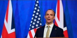 El G7 discutirá medidas decisivas para contrarrestar amenazas como Rusia y China El Secretario de Relaciones Exteriores de Gran Bretaña Dominic Raab habla en una conferencia de prensa después de una reunión bilateral con el Secretario de Estado de los Estados Unidos Antony Blinken en Londres, Gran Bretaña el 3 de mayo de 2021.