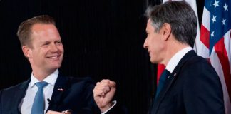 Estados Unidos espió a Merkel y otros europeos a través de cables daneses – broadcaster DR