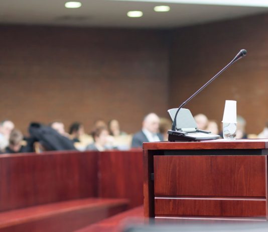 El presidente de la Abogacía pide que la actividad negociadora previa a juicio del turno de oficio sea remunerada