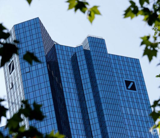 El desistimiento en el procedimiento administrativo debe declararse expresamente