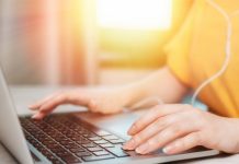 ¿Es válido el pacto en virtud del cual el trabajador se compromete a devolver el coste de un curso de especialización?