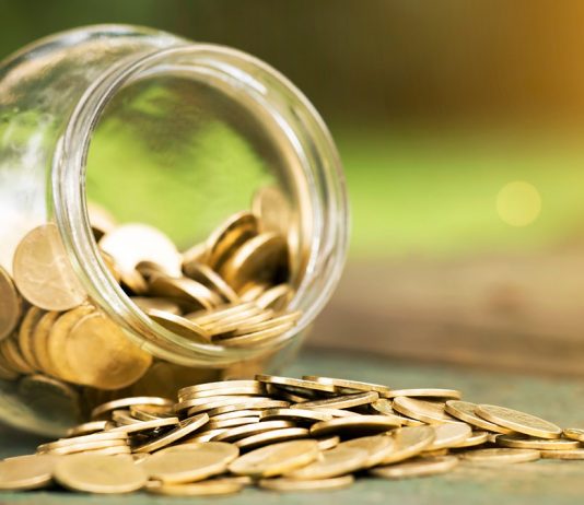 La empresa no puede prohibir unilateralmente las propinas