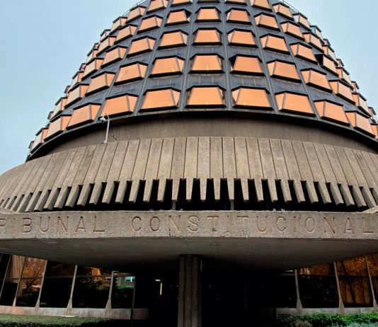 El TC declara inconstitucionales los límites mínimos de las sanciones a los partidos que superen el gasto electoral