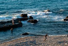 La Abogacía española exige el cese de las repatriaciones de menores sin garantías jurídicas